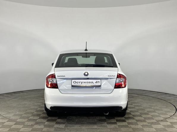 Skoda Rapid I Рестайлинг с пробегом 2018 года, цена 1 250 000 рублей, 175862 км, лифтбек, Автокод Объявления