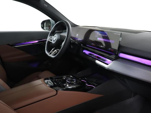 BMW 5 серии VIII (G60/G61/G68) с пробегом 2025 года, цена 8 290 000 рублей, 10482 км, седан, Автокод Объявления