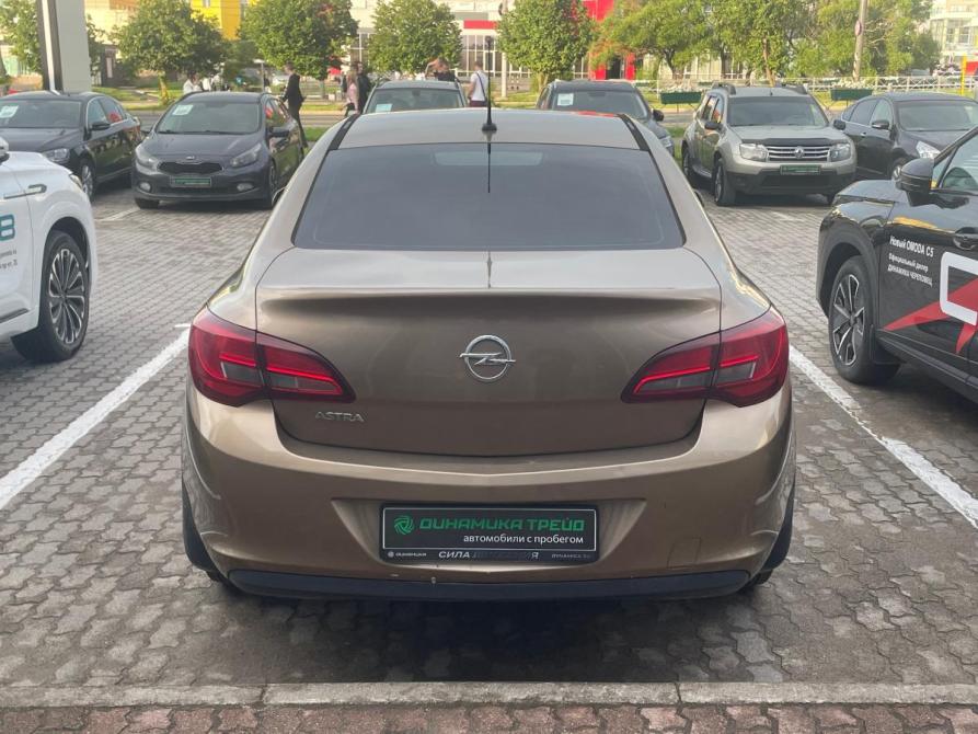Opel Astra J Рестайлинг Череповец  - изображение 7