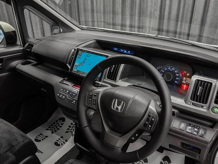 Honda Stepwgn IV Рестайлинг Красноярск  - изображение 11