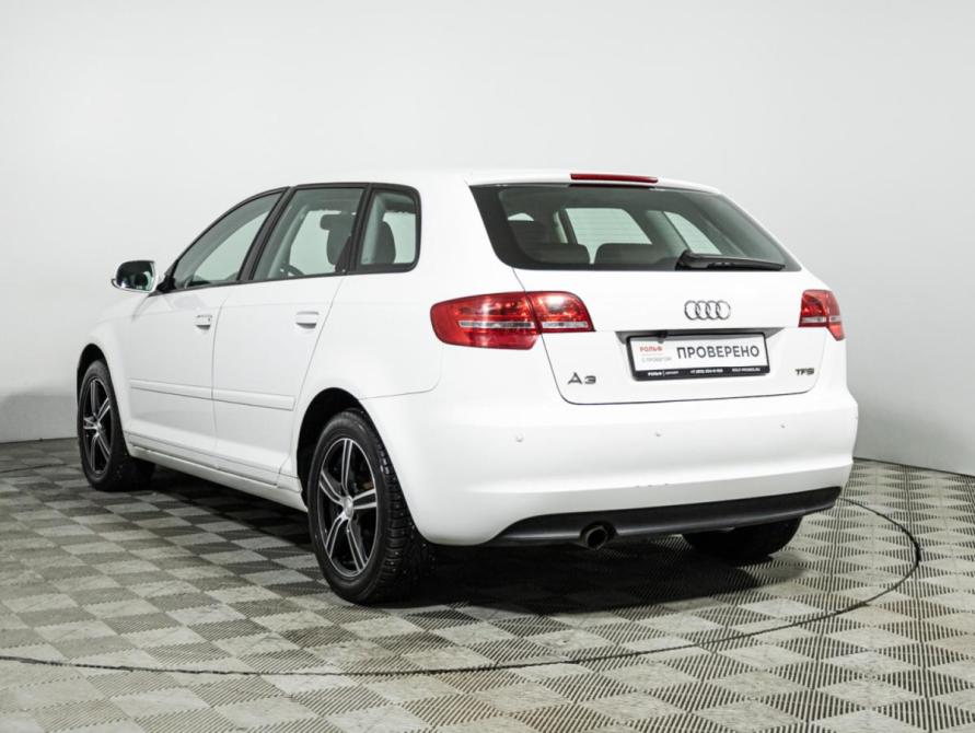 Audi A3 II (8P) Рестайлинг 2 Санкт-Петербург  - изображение 8