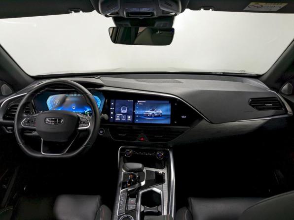 Geely Tugella I Рестайлинг с пробегом 2023 года, цена 2 850 000 рублей, 27145 км, внедорожник, Автокод Объявления