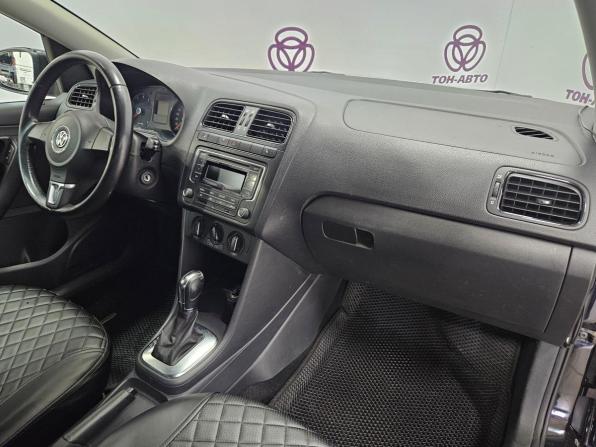 Volkswagen Polo V с пробегом 2014 года, цена 861 000 рублей, 177126 км, седан, Автокод Объявления