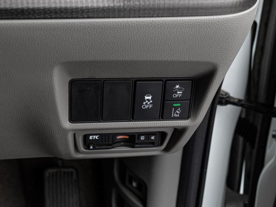 Honda Stepwgn V Краснодар  - изображение 21