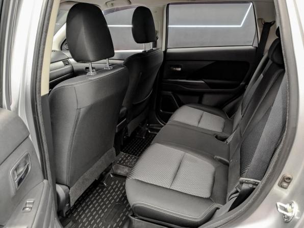 Mitsubishi Outlander III Рестайлинг 2 с пробегом 2018 года, цена 2 235 000 рублей, 68600 км, внедорожник, Автокод Объявления