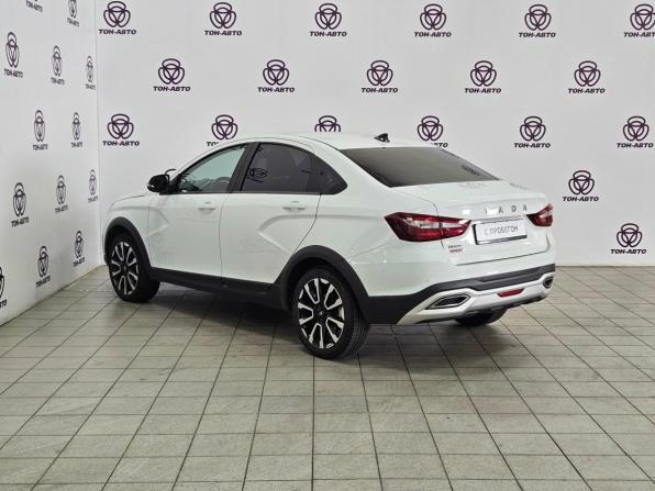 Lada (ВАЗ) Vesta I Рестайлинг (NG) с пробегом 2023 года, цена 1 254 000 рублей, 60364 км, седан, Автокод Объявления