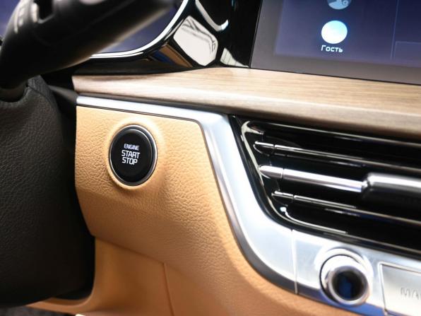 Kia Mohave I Рестайлинг 2 с пробегом 2019 года, цена 4 650 000 рублей, 102864 км, внедорожник, Автокод Объявления