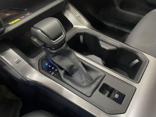 Новый Toyota RAV4 VI (XA60) 2026 года, цена 4 049 000 рублей, внедорожник, Автокод Объявления