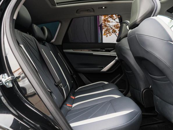 Geely Atlas II с пробегом 2024 года, цена 2 650 000 рублей, 20544 км, внедорожник, Автокод Объявления