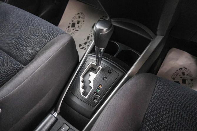 Toyota Corolla X (E140 E150) Рестайлинг с пробегом 2012 года, цена 1 029 000 рублей, 201000 км, универсал, Автокод Объявления