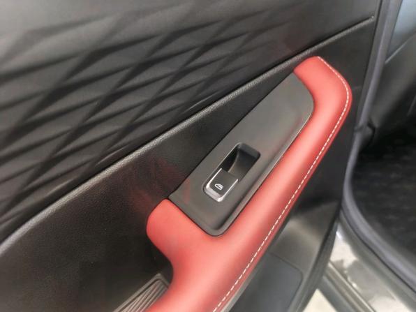Geely Coolray I Рестайлинг с пробегом 2023 года, цена 2 160 000 рублей, 30000 км, внедорожник, Автокод Объявления