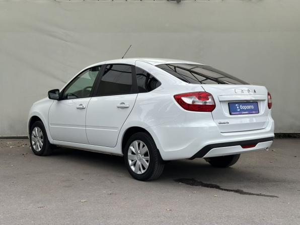 Lada (ВАЗ) Granta I Рестайлинг с пробегом 2023 года, цена 840 000 рублей, 40658 км, лифтбек, Автокод Объявления