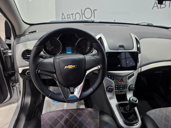 Chevrolet Cruze I Рестайлинг с пробегом 2015 года, цена 839 000 рублей, 163566 км, хэтчбек, Автокод Объявления
