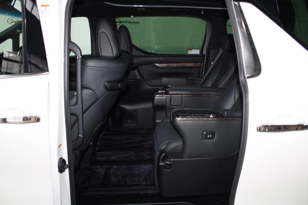 Toyota Alphard III Рестайлинг Владивосток  - изображение 15