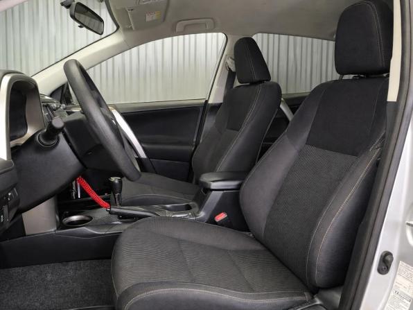 Toyota RAV4 IV (XA40) с пробегом 2013 года, цена 1 717 000 рублей, 213247 км, внедорожник, Автокод Объявления