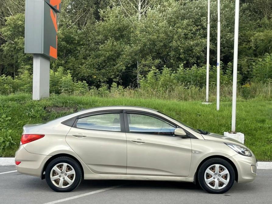 Hyundai Solaris I Прокопьевск  - изображение 9