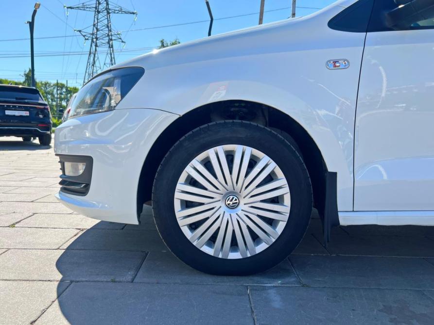 Volkswagen Polo V Рестайлинг Стерлитамак  - изображение 9