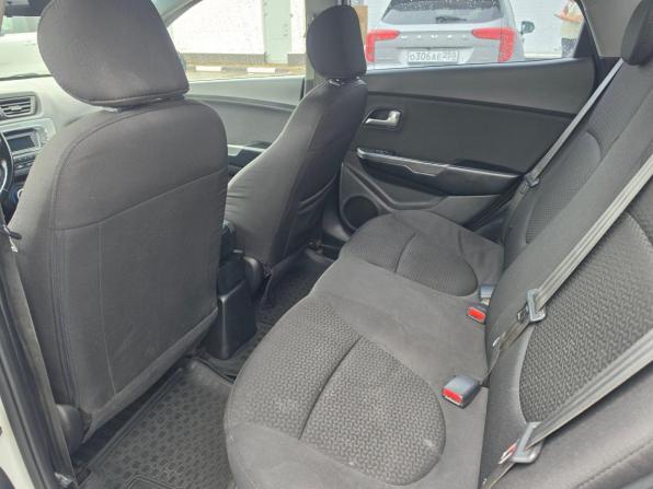 Kia Rio III с пробегом 2014 года, цена 595 000 рублей, 266719 км, седан, Автокод Объявления