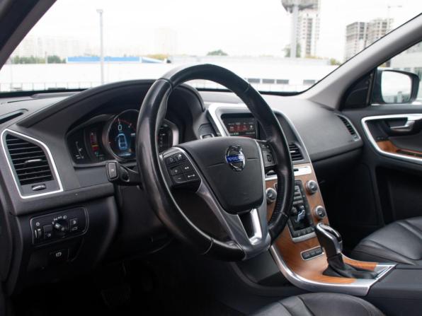 Volvo XC60 I Рестайлинг с пробегом 2015 года, цена 2 389 000 рублей, 144485 км, внедорожник, Автокод Объявления