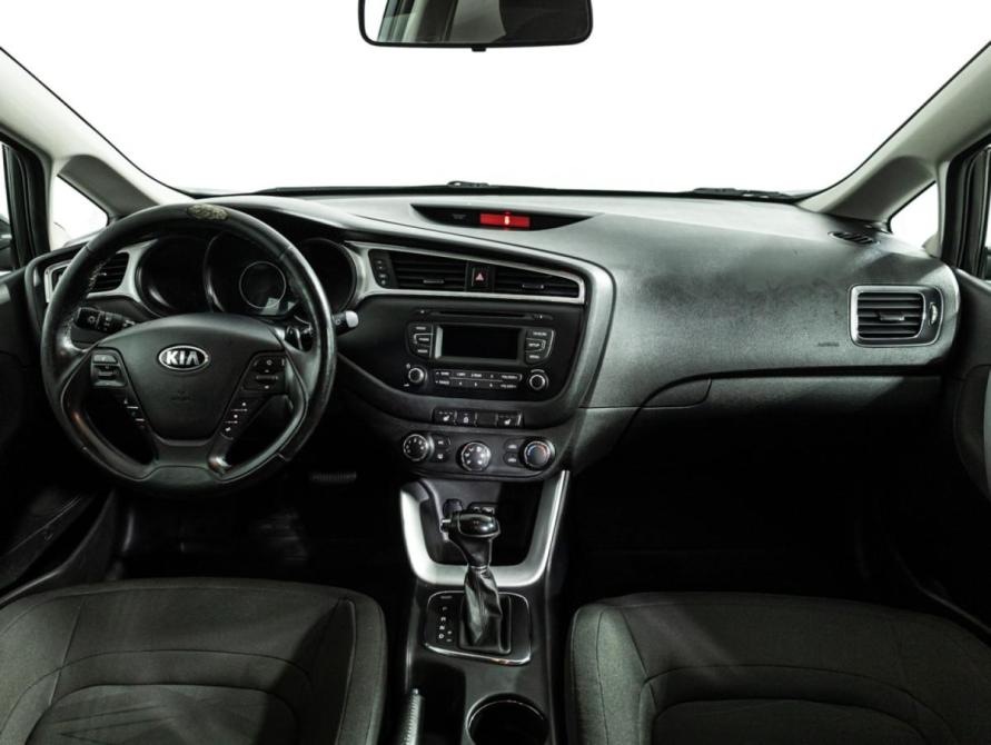 Kia Ceed II Рестайлинг Санкт-Петербург  - изображение 13