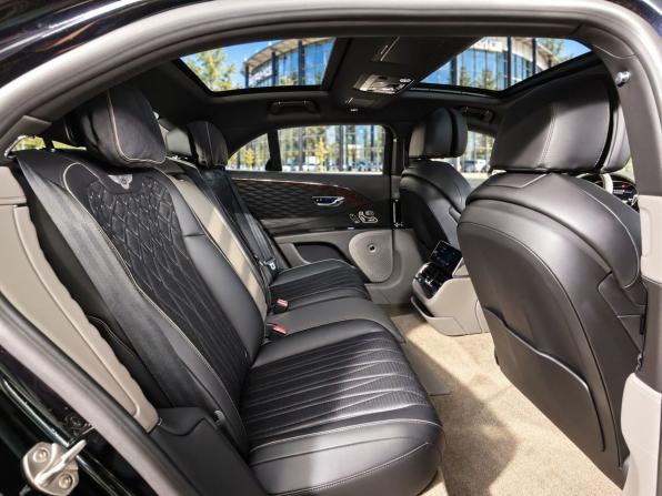 Bentley Flying Spur III с пробегом 2020 года, цена 16 100 000 рублей, 37039 км, седан, Автокод Объявления