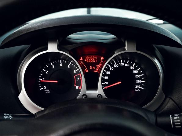 Nissan Juke I с пробегом 2012 года, цена 905 000 рублей, 184622 км, внедорожник, Автокод Объявления