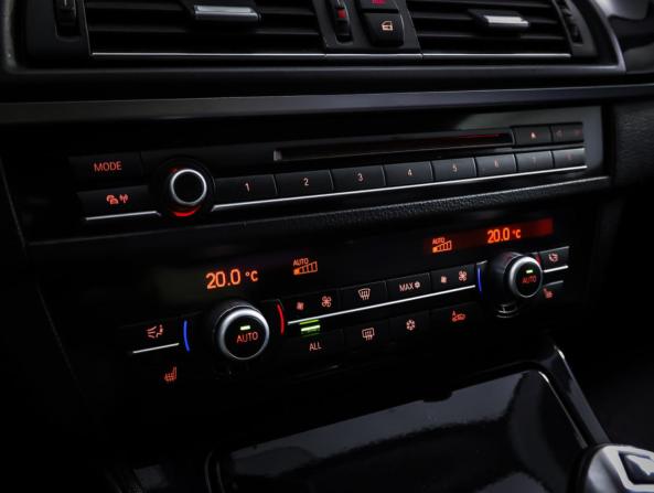BMW 5 серии VI (F10/F11/F07) с пробегом 2012 года, цена 1 190 000 рублей, 287388 км, седан, Автокод Объявления