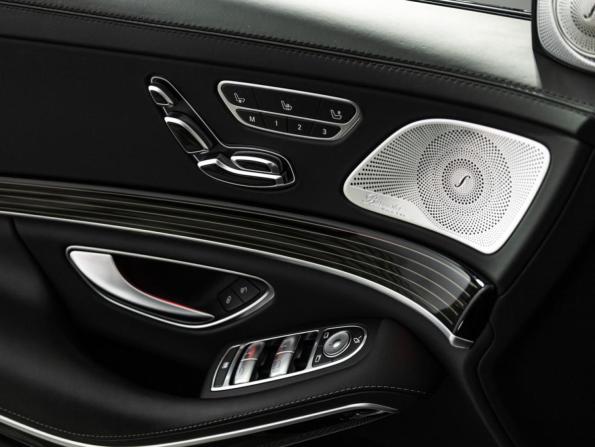 Mercedes-Benz Maybach S-Класс I (X222) Рестайлинг с пробегом 2019 года, цена 8 999 999 рублей, 33581 км, седан, Автокод Объявления