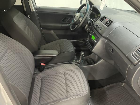 Skoda Fabia II Рестайлинг с пробегом 2011 года, цена 649 000 рублей, 188033 км, хэтчбек, Автокод Объявления