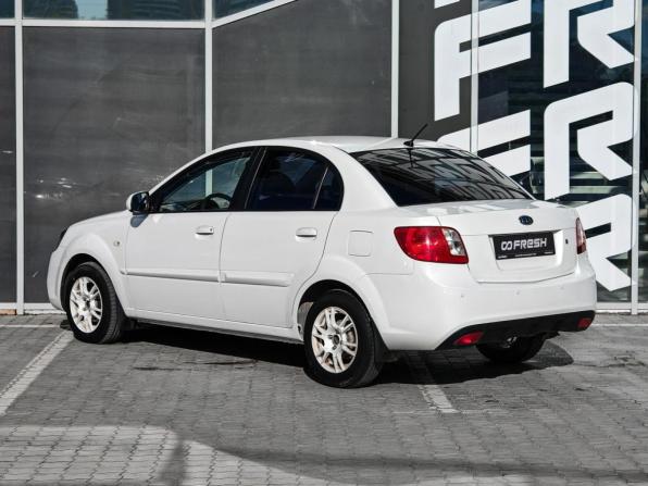 Kia Rio II Рестайлинг с пробегом 2010 года, цена 700 000 рублей, 233047 км, седан, Автокод Объявления