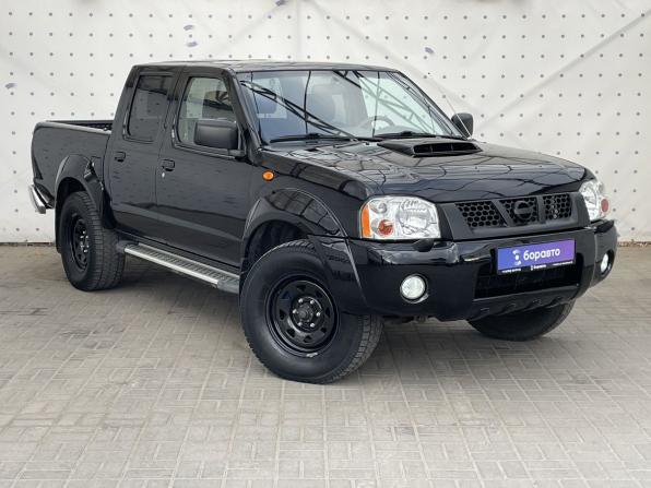 Nissan NP300 с пробегом 2013 года, цена 1 450 000 рублей, 99171 км, offers.body_type.unknown, Автокод Объявления