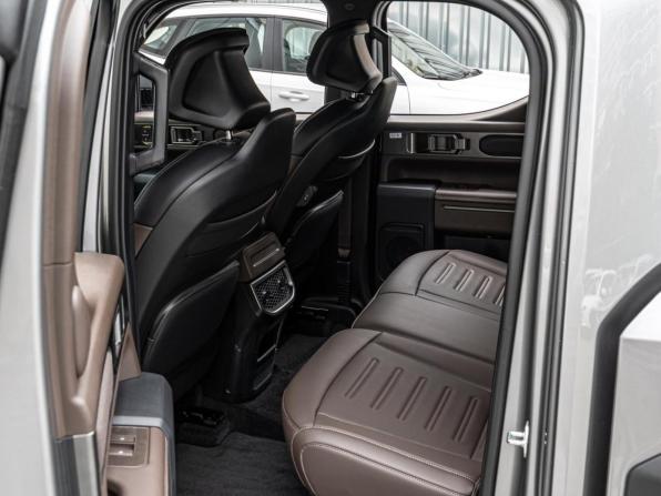 Kia Tasman с пробегом 2025 года, цена 5 990 000 рублей, 2047 км, offers.body_type.unknown, Автокод Объявления