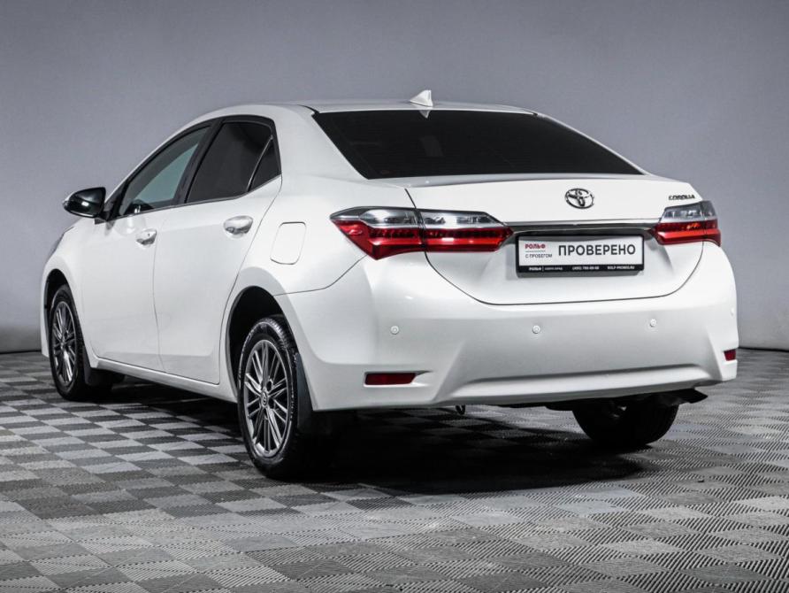 Toyota Corolla XI (E160 E170 E180) Рестайлинг 1 Москва  - изображение 7