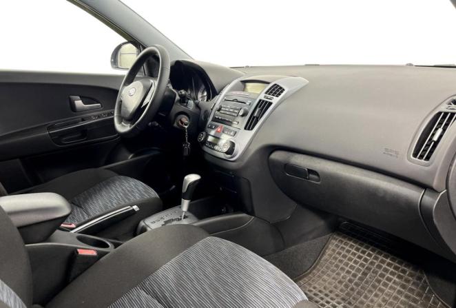 Kia Ceed I с пробегом 2008 года, цена 885 000 рублей, 138379 км, универсал, Автокод Объявления