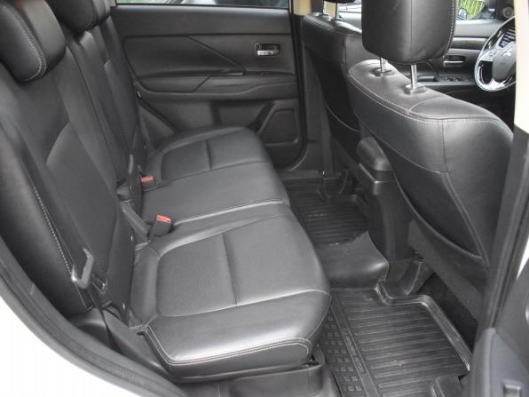 Mitsubishi Outlander III Рестайлинг 2 с пробегом 2015 года, цена 1 490 000 рублей, 138796 км, внедорожник, Автокод Объявления