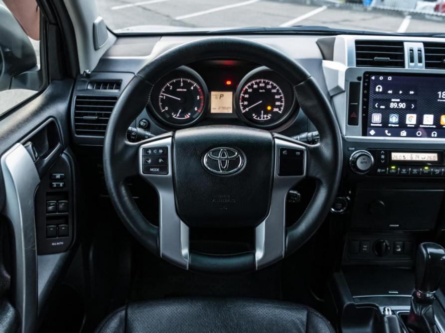 Toyota Land Cruiser Prado 150 Series Рестайлинг 1 Москва  - изображение 10