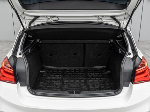 BMW 1 серии II (F20/F21) Рестайлинг с пробегом 2015 года, цена 1 397 000 рублей, 122729 км, хэтчбек, Автокод Объявления