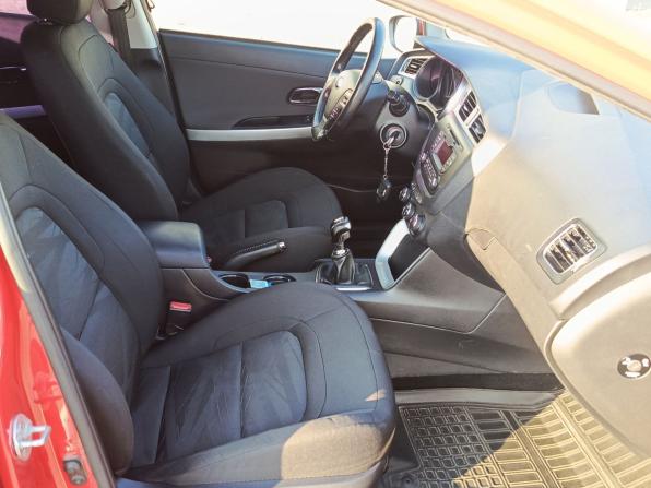 Kia Ceed II с пробегом 2014 года, цена 890 000 рублей, 125688 км, хэтчбек, Автокод Объявления
