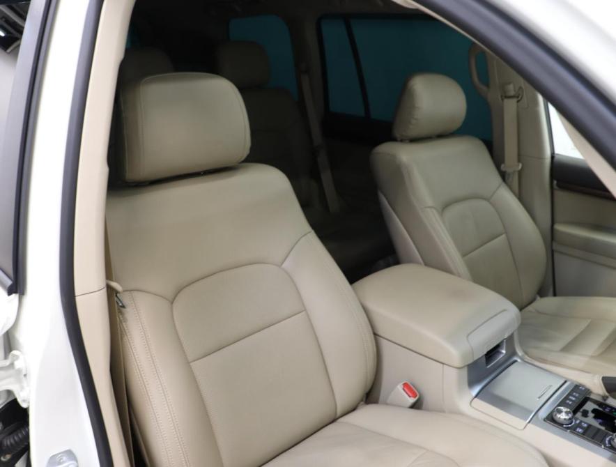 Toyota Land Cruiser 200 Series Рестайлинг 2 Санкт-Петербург  - изображение 14