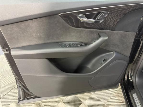 Audi Q8 I (4M) с пробегом 2021 года, цена 6 499 000 рублей, 80197 км, внедорожник, Автокод Объявления