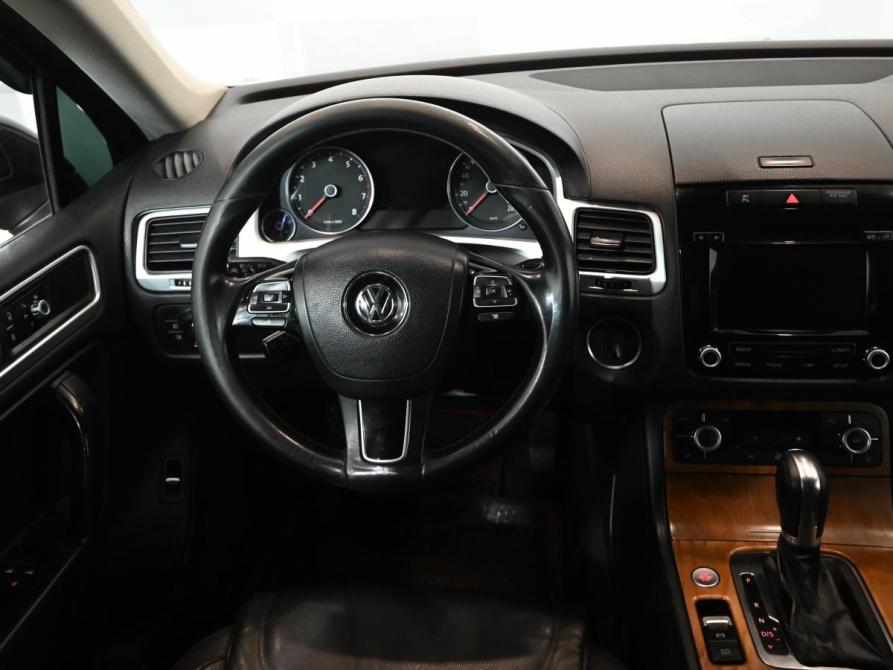 Volkswagen Touareg II Рестайлинг Екатеринбург  - изображение 12