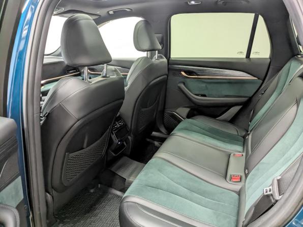 Geely Monjaro I с пробегом 2023 года, цена 3 200 000 рублей, 66473 км, внедорожник, Автокод Объявления