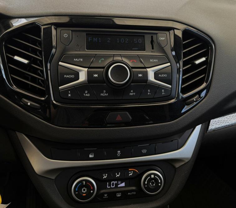 Lada (ВАЗ) Vesta I Москва  - изображение 7