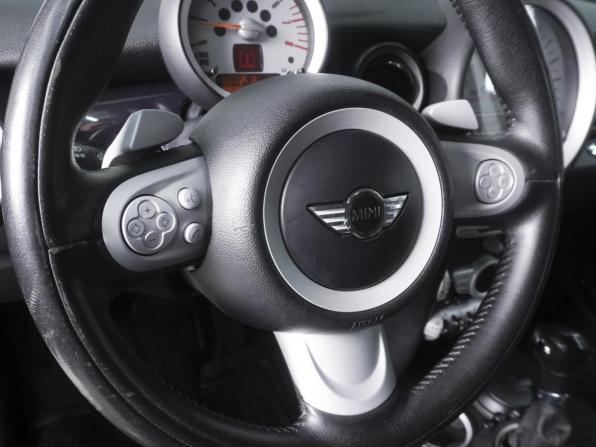 Mini Hatch II (R56) с пробегом 2008 года, цена 650 000 рублей, 215380 км, хэтчбек, Автокод Объявления
