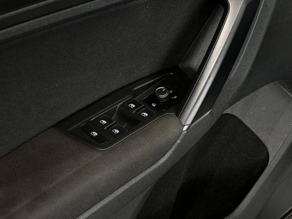 Volkswagen Tiguan II с пробегом 2017 года, цена 2 820 000 рублей, 93031 км, внедорожник, Автокод Объявления