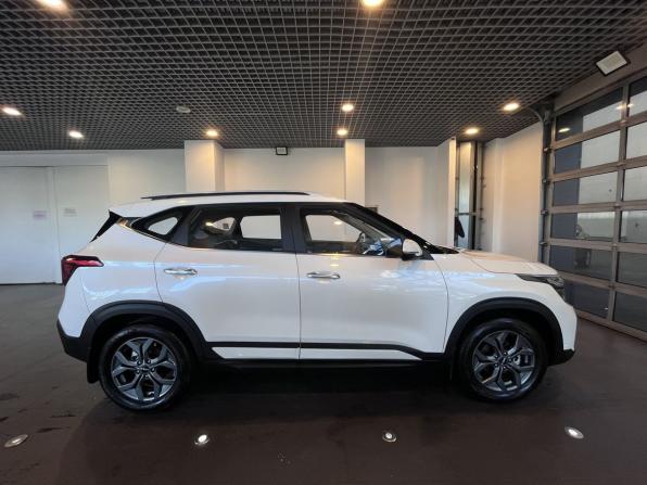 Kia Seltos I Рестайлинг с пробегом 2025 года, цена 2 790 000 рублей, 6981 км, внедорожник, Автокод Объявления