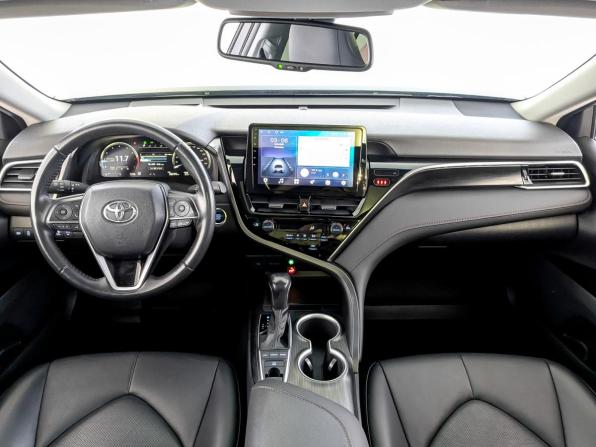 Toyota Camry VIII (XV70) Рестайлинг с пробегом 2023 года, цена 3 750 000 рублей, 38249 км, седан, Автокод Объявления