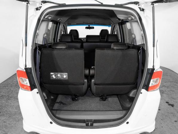 Honda Freed I Рестайлинг 2 с пробегом 2014 года, цена 1 225 000 рублей, 147768 км, компактвэн, Автокод Объявления