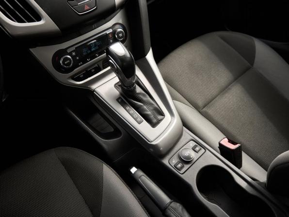 Ford Focus III с пробегом 2012 года, цена 648 000 рублей, 235171 км, хэтчбек, Автокод Объявления