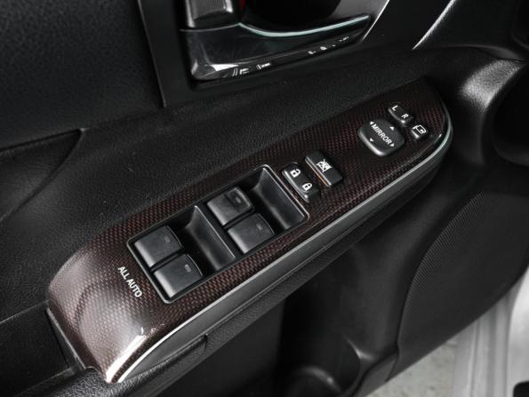 Toyota Camry VII (XV50) Рестайлинг с пробегом 2015 года, цена 1 859 000 рублей, 156428 км, седан, Автокод Объявления